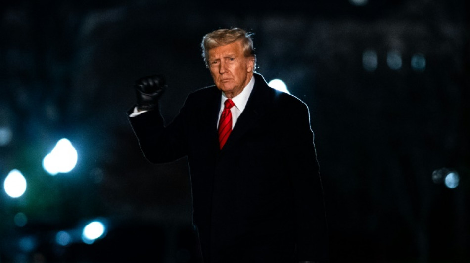 Medienberichte: US-Gericht setzt von Trump verh&auml;ngte Ausgabensperre aus