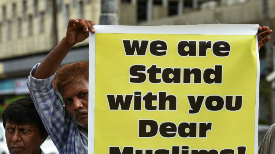 Pol&iacute;cia autoriza protesto na Su&eacute;cia que queimar&aacute; B&iacute;blia e Tor&aacute;