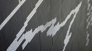 Asian markets extend losses as US rate hike fears build