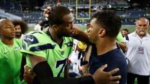 Russell Wilson booed and loses on Seahawks return