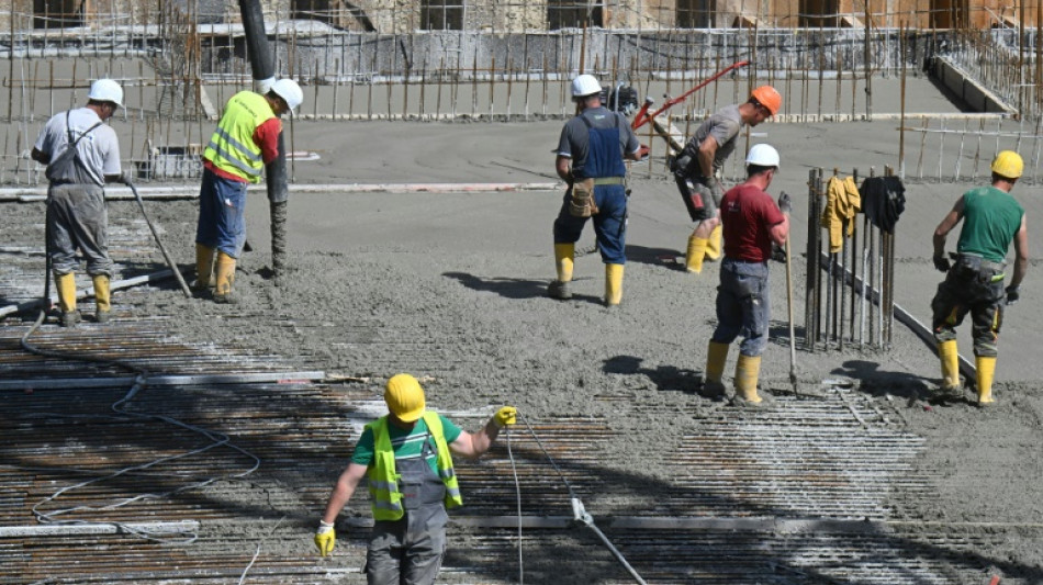 Unternehmen wollen wegen neuen Mindestlohns Preise erh&ouml;hen