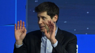 Sam Altman, criador da empresa por tr&aacute;s do ChatGPT, busca tranquilizar sobre IA