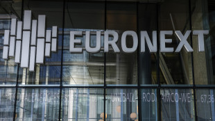 Borsa: Europa debole, future Usa in rialzo, Milano -0,15%