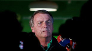 Bolsonaro deja el hospital tras dos semanas de tratamiento por infecci&oacute;n cut&aacute;nea