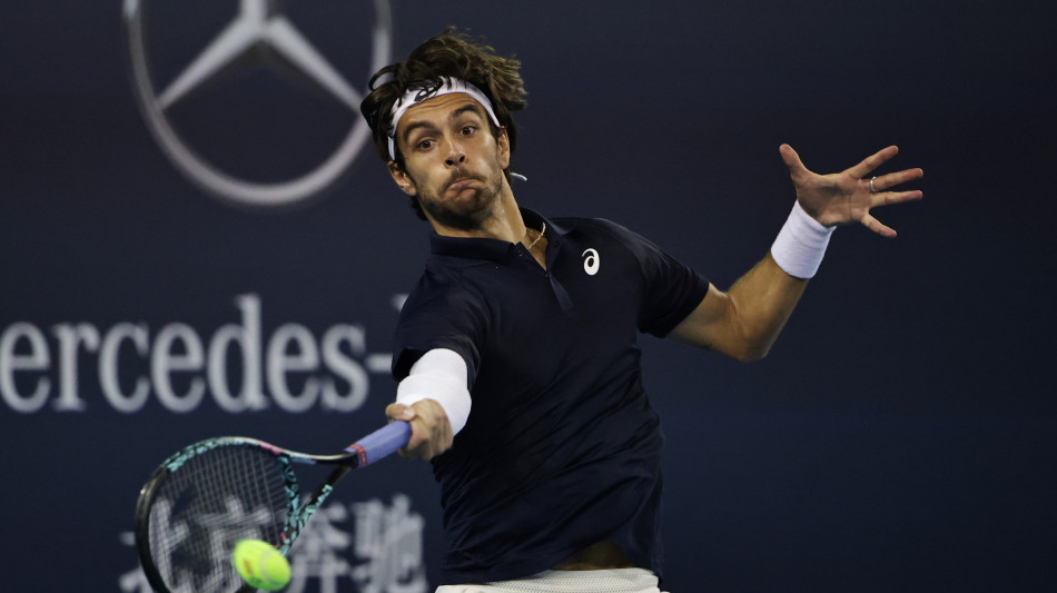 Tennis: Shanghai; Musetti vince derby con Darderi e va a ottavi