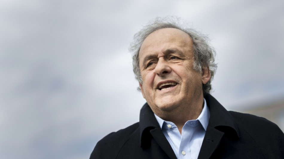 Foot: Platini et Blatter définitivement acquittés en Suisse