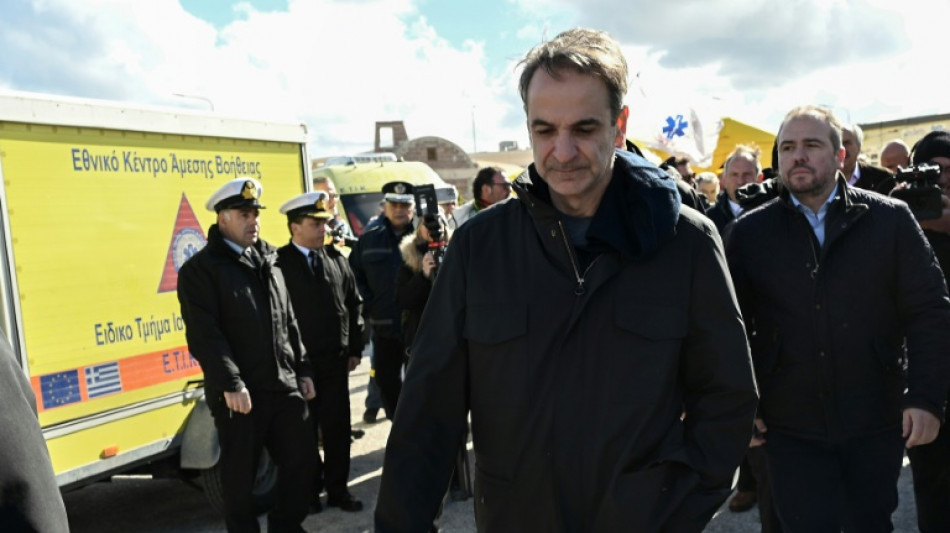 El primer ministro griego descarta un escenario catastr&oacute;fico en Santorini