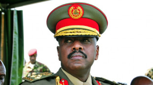 Presidente de Uganda promove o filho ao posto de comandante do Ex&eacute;rcito