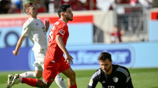 Allemagne: Leverkusen tout pr&egrave;s du titre apr&egrave;s un nouveau faux pas du Bayern