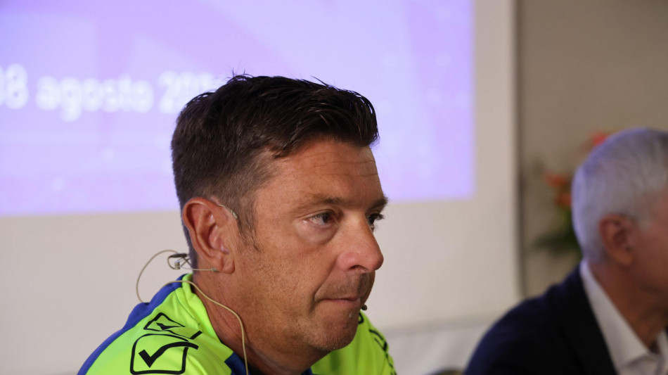 Rocchi 'arbitri unica categoria che mette in piazza gli errori'