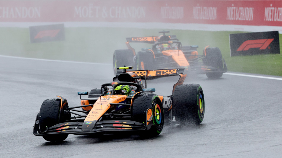 Gp Belgio: gara partita, dietro la safety car