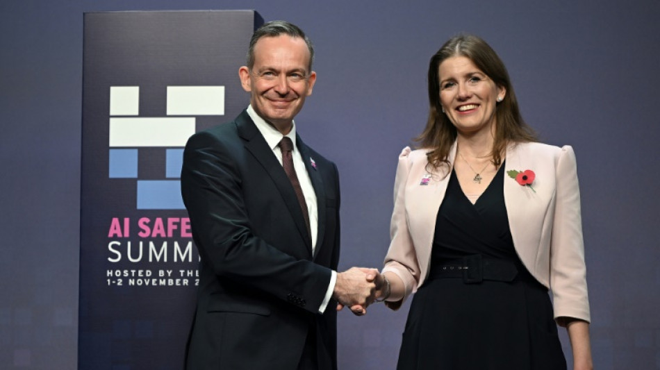 Reino Unido celebra 1&ordf; c&uacute;pula mundial sobre riscos da IA