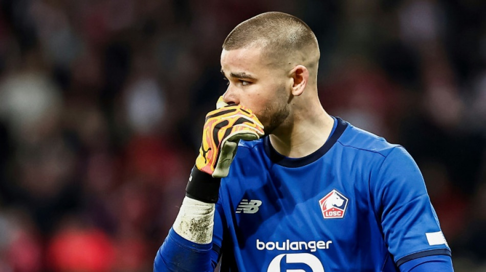 Foot: les Jeux s'&eacute;loignent pour le gardien Lucas Chevalier, bless&eacute; et absent "6 &agrave; 8 semaines"