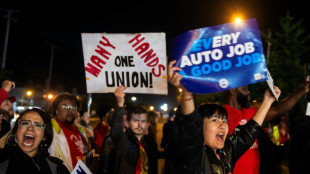 US stocks slump amid auto strike
