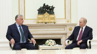 Irrit&eacute;e par le trublion Orban, l'UE veut siffler la fin de la r&eacute;cr&eacute;