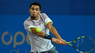 Tennis: Arthur Fils confirme et avance &agrave; Marseille