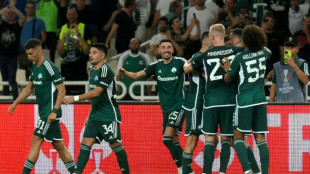 Villarreal volta &agrave; Liga Europa com derrota (2-0) para o Panathinaikos