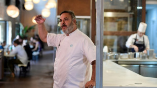 Angel Le&oacute;n, un ni&ntilde;o de la marisma convertido en el chef del mar espa&ntilde;ol