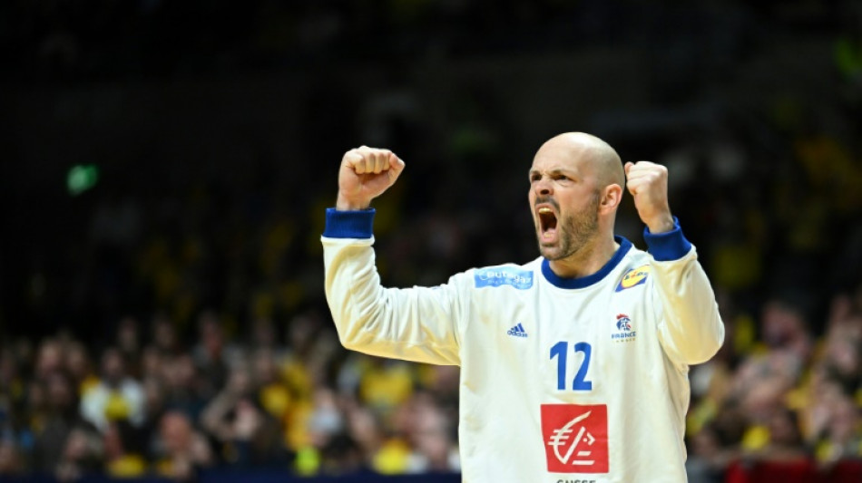 Hand: Darleux et Zaadi restent &agrave; quai, G&eacute;rard monte &agrave; bord