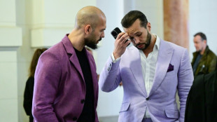 El fiscal anuncia una investigaci&oacute;n penal en EEUU contra los hermanos Tate, acusados de tr&aacute;fico de personas