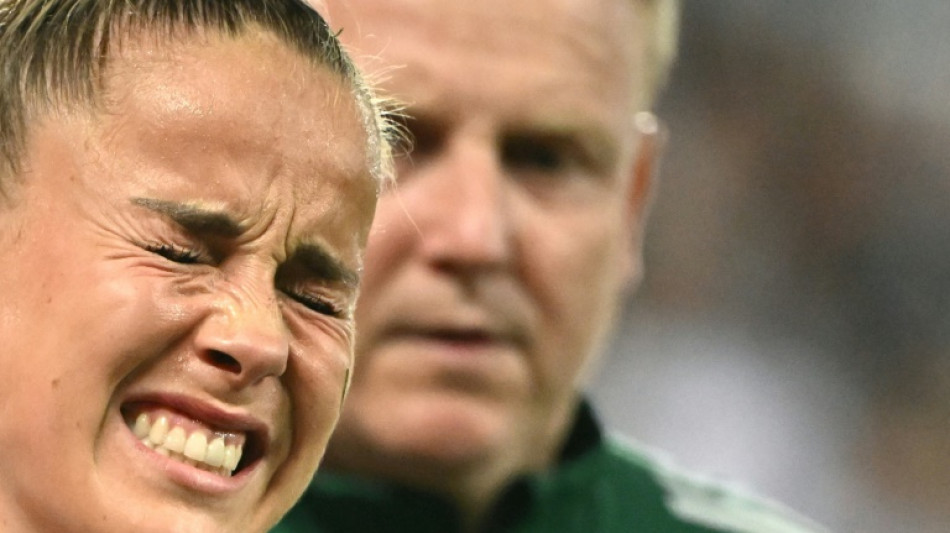 Euro-2025: bless&eacute;e &agrave; un genou, la capitaine allemande Giulia Gwinn quitte le tournoi