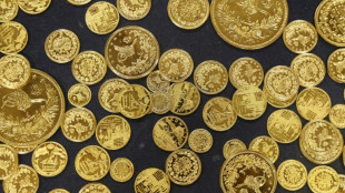 86-J&auml;hriger &uuml;bergibt Gold in Wert von 150.000 Euro an Telefonbetr&uuml;ger