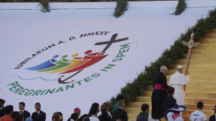 Il Papa ai giovani, "costruite un mondo pi&ugrave; umano"