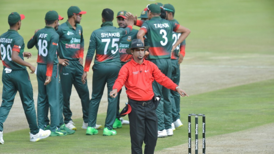 Cricket chiefs scrap controversial 'soft signals'