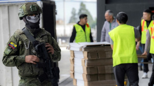 Equatorianos elegem presidente diante da viol&ecirc;ncia do tr&aacute;fico de drogas