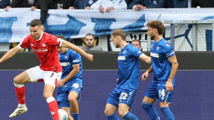 Ritter trifft spät: Kaiserslautern setzt sich oben fest