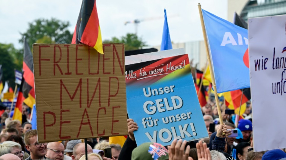 Manifestation d'extr&ecirc;me droite &agrave; Berlin contre l'inflation et le gouvernement Scholz