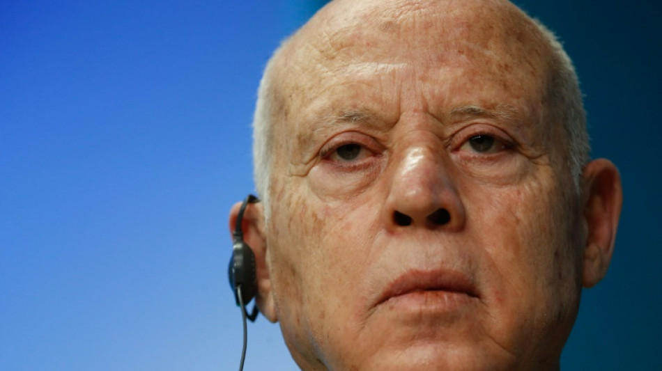 Tunisie: le pr&eacute;sident dissout le Parlement, huit mois apr&egrave;s l'avoir suspendu