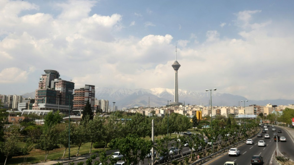 'Estamos acostumados': israelenses impass&iacute;veis ap&oacute;s explos&otilde;es no Ir&atilde;