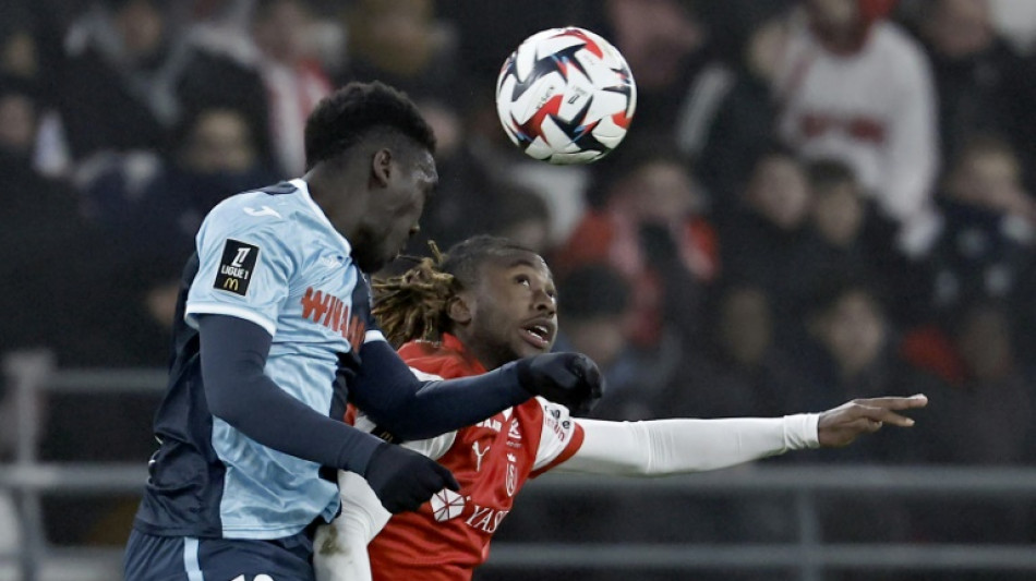 Ligue 1: Le Havre stoppe l'h&eacute;morragie, Saint-Etienne et Nantes se neutralisent