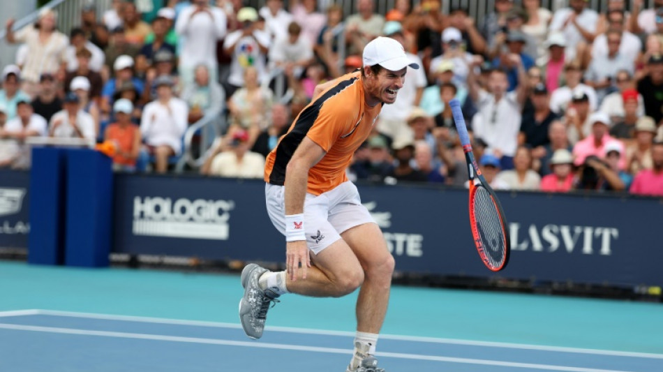 Tennis: gravement bless&eacute; &agrave; la cheville, Andy Murray indisponible pour "une p&eacute;riode prolong&eacute;e"