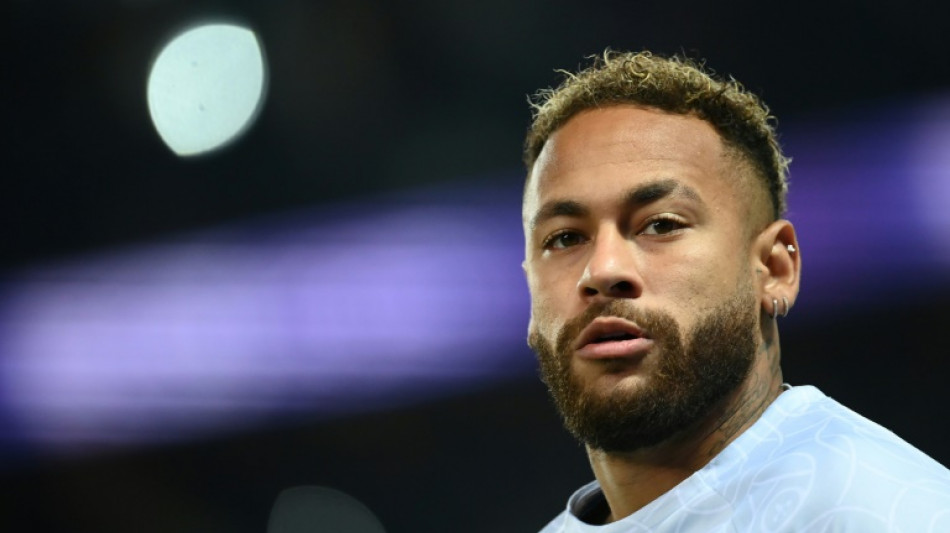 A un mois du Mondial, Neymar a rendez-vous avec son pass&eacute; devant un tribunal de Barcelone