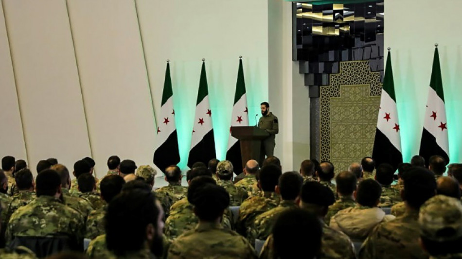 El l&iacute;der de facto sirio Al Sharaa, nombrado presidente para "la fase de transici&oacute;n"