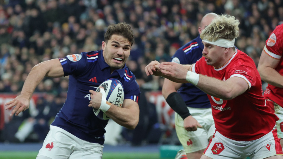 Sei Nazioni: la Francia travolge il Galles, 48-0 a Parigi