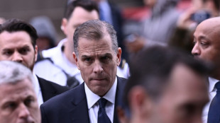 Hunter Biden dep&otilde;e em investiga&ccedil;&atilde;o de impeachment contra seu pai