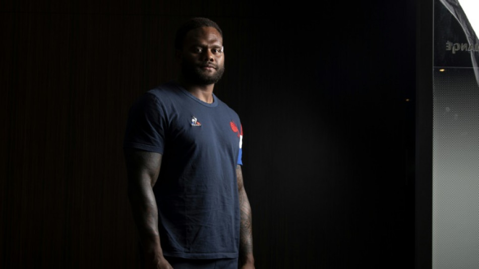 Rugby: un probl&egrave;me cardiaque stoppe Vakatawa