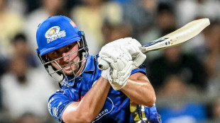Jacks helps Mumbai beat Hyderabad in IPL