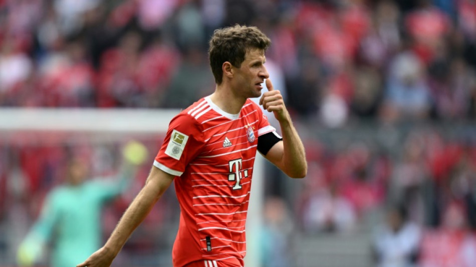 'Fantasy land': Mueller shuts down Bayern exit rumours