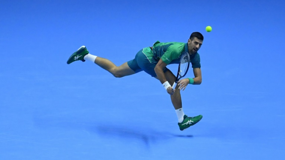 Djokovic vai terminar o ano como n&uacute;mero 1 do mundo, &agrave; frente de Alcaraz