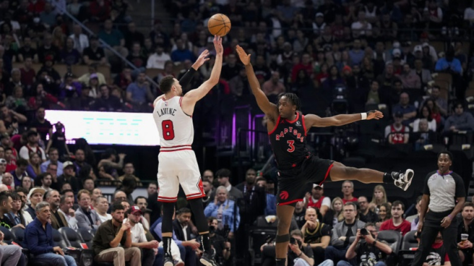 LaVine sinks Raptors, Giddey stars as Thunder roll Pelicans