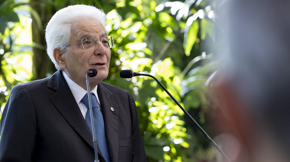 Mattarella, giornalisti contrastino adulterazioni della realt&agrave;