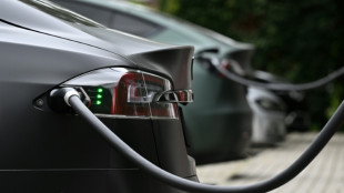 Les r&eacute;sultats de Tesla plomb&eacute;s par les co&ucirc;ts de production au troisi&egrave;me trimestre