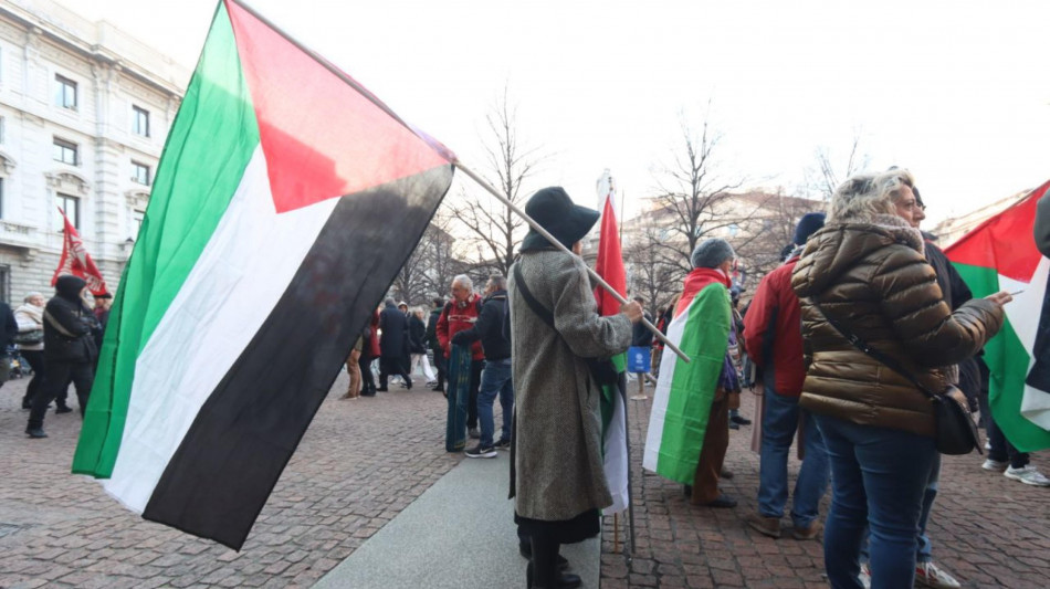 Macron, 'riconoscere uno Stato palestinese &egrave; esigenza politica'