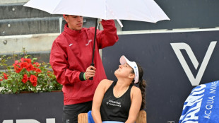 Qualifier Osorio stuns Garcia at Italian Open