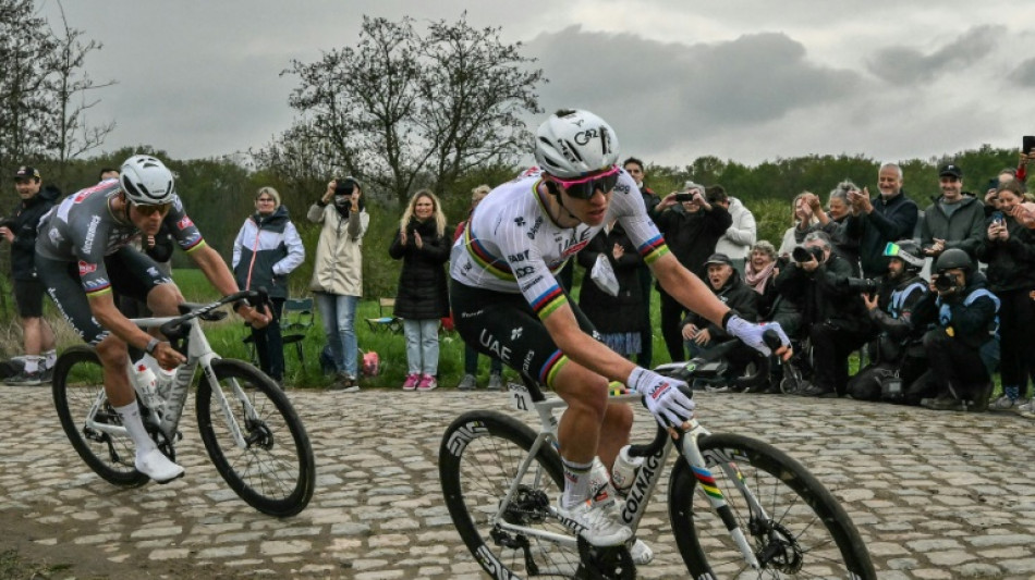 Cycling fan admits throwing bottle at Van der Poel was 'stupid'