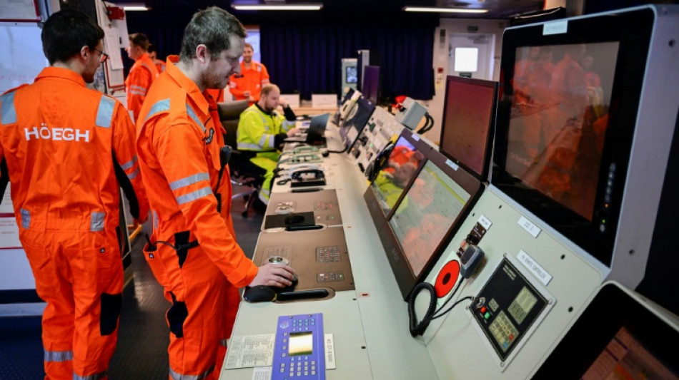 Gr&uuml;nen-Politiker warnt vor Verwundbarkeit von LNG-Anlagen und fordert mehr Schutz